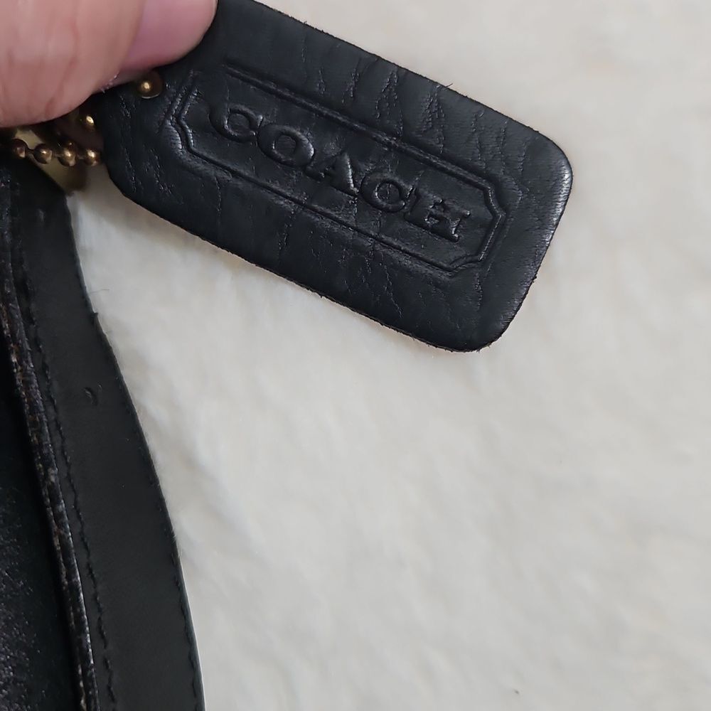 Coach Chelsea Zip Top Shoulder Bag Black Glove Tanned Leather 6000 USA - Picture 2 of 15